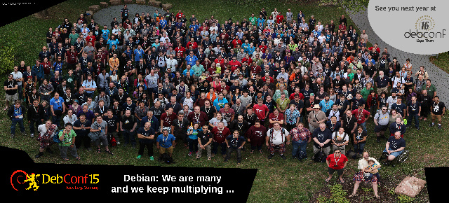 DebConf15 group photo (by Aigars Mahinovs)